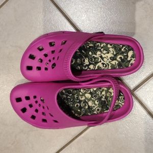 Sandals size 7 women's